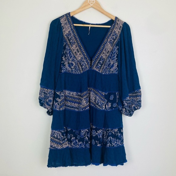 Free People navy blue mixed pattern “my love” tiered boho mini dress. Size M - Picture 2 of 7